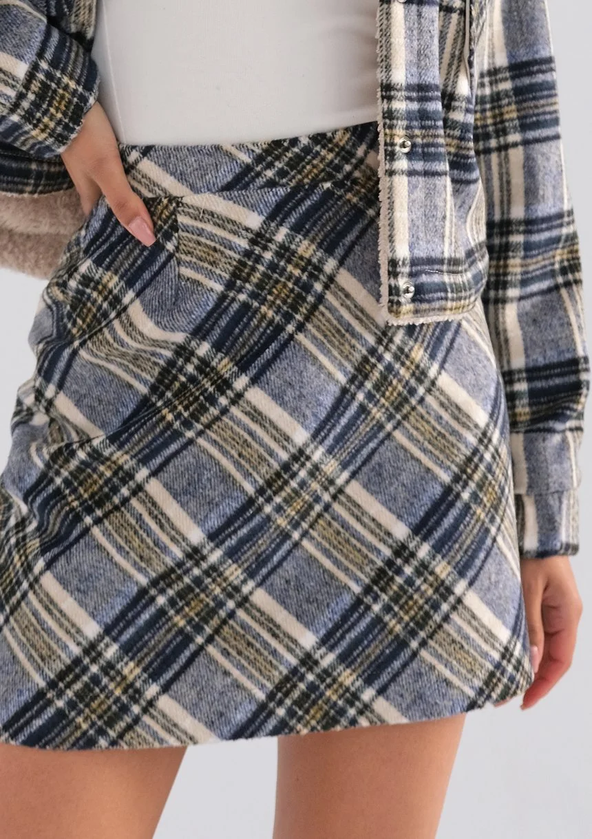 Lisa - Blue checked flannel skirt