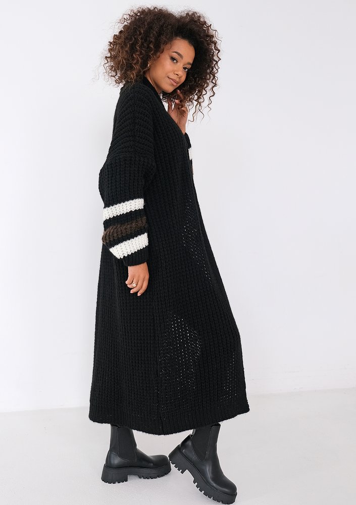 Vind - Long black cardigan in stripes