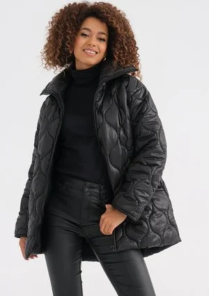 Rena - Long black quilted jacket