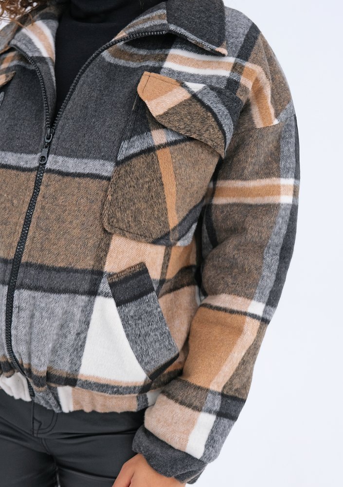 Alpira - Short checked flannel jacket