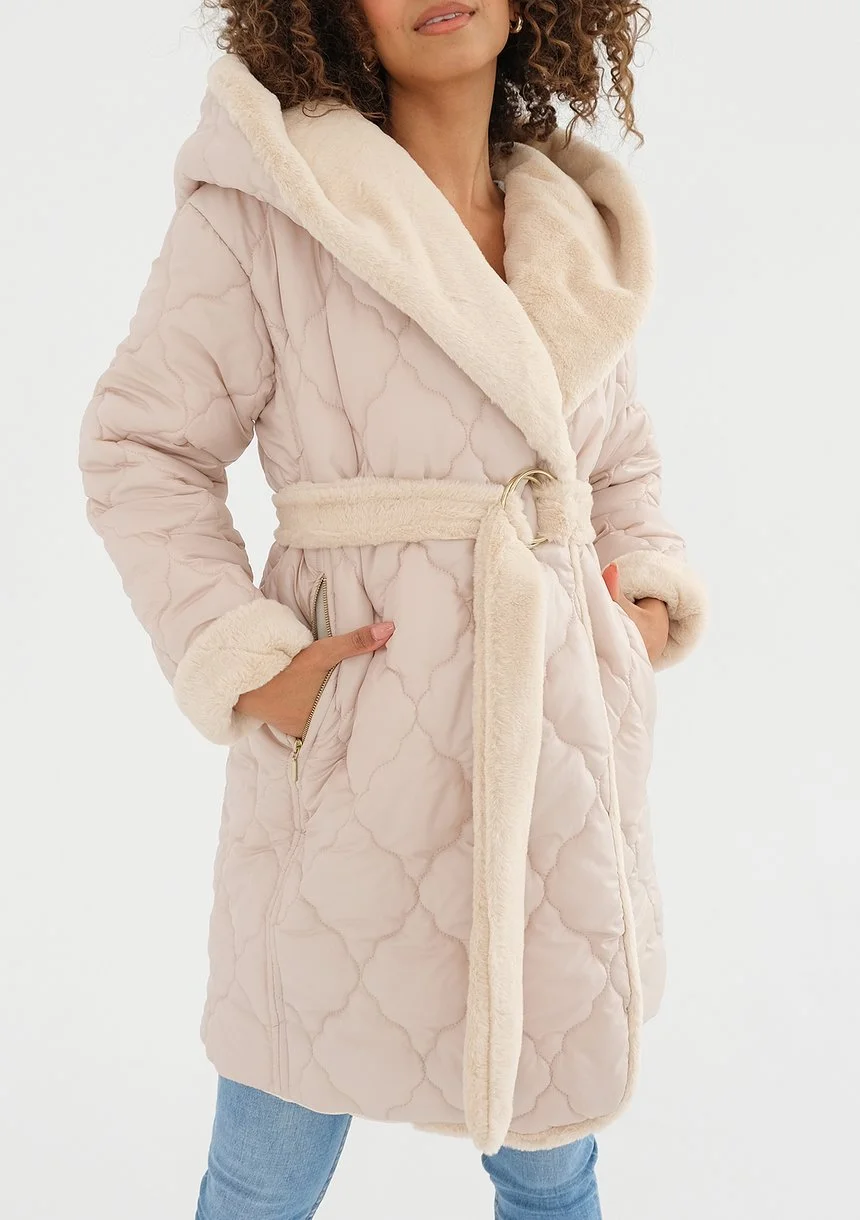 Numi - Pikowany płaszcz z futerkiem Beżowy