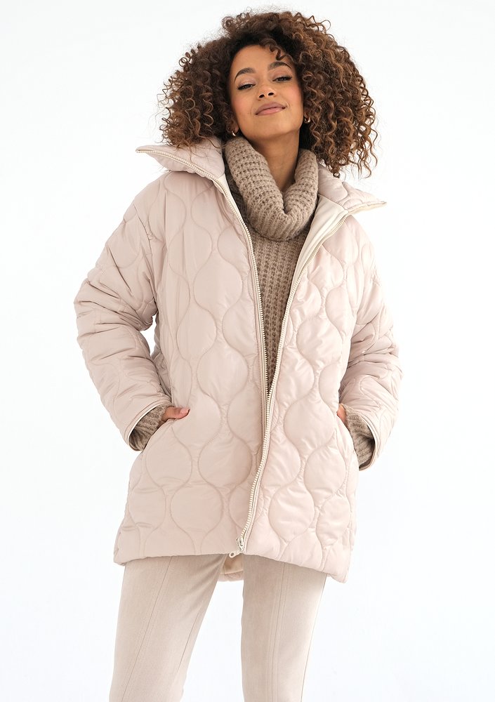 Rena - Long beige quilted jacket