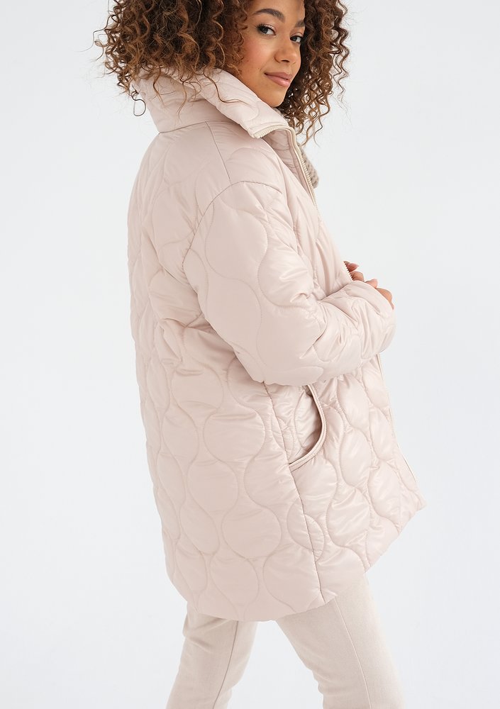 Rena - Long beige quilted jacket