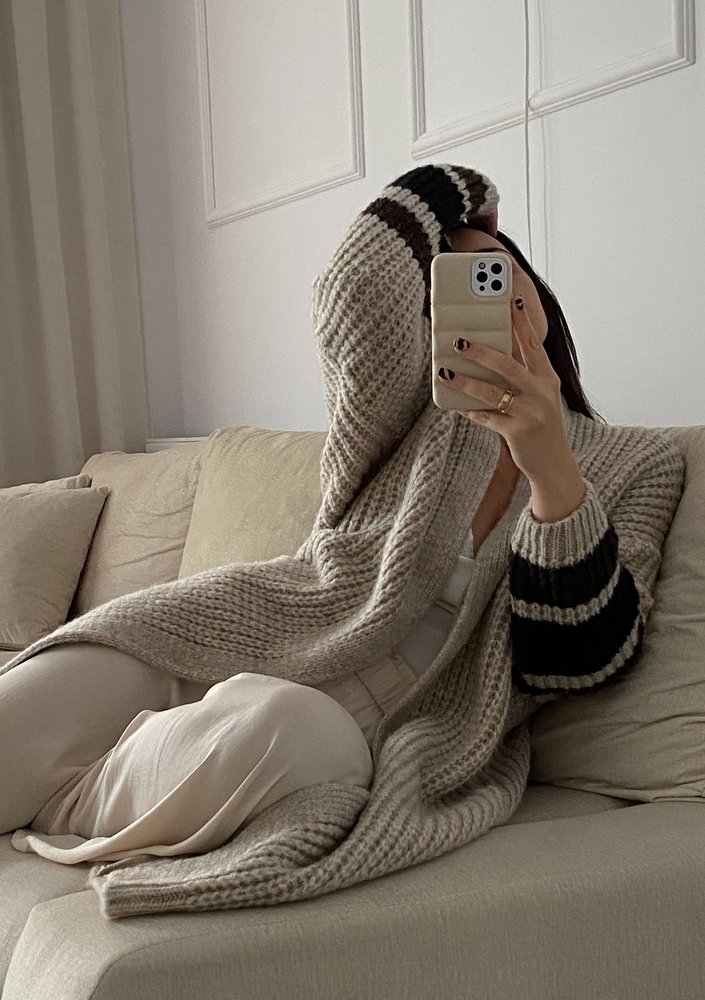 Vind - Long cardigan in dark stripes