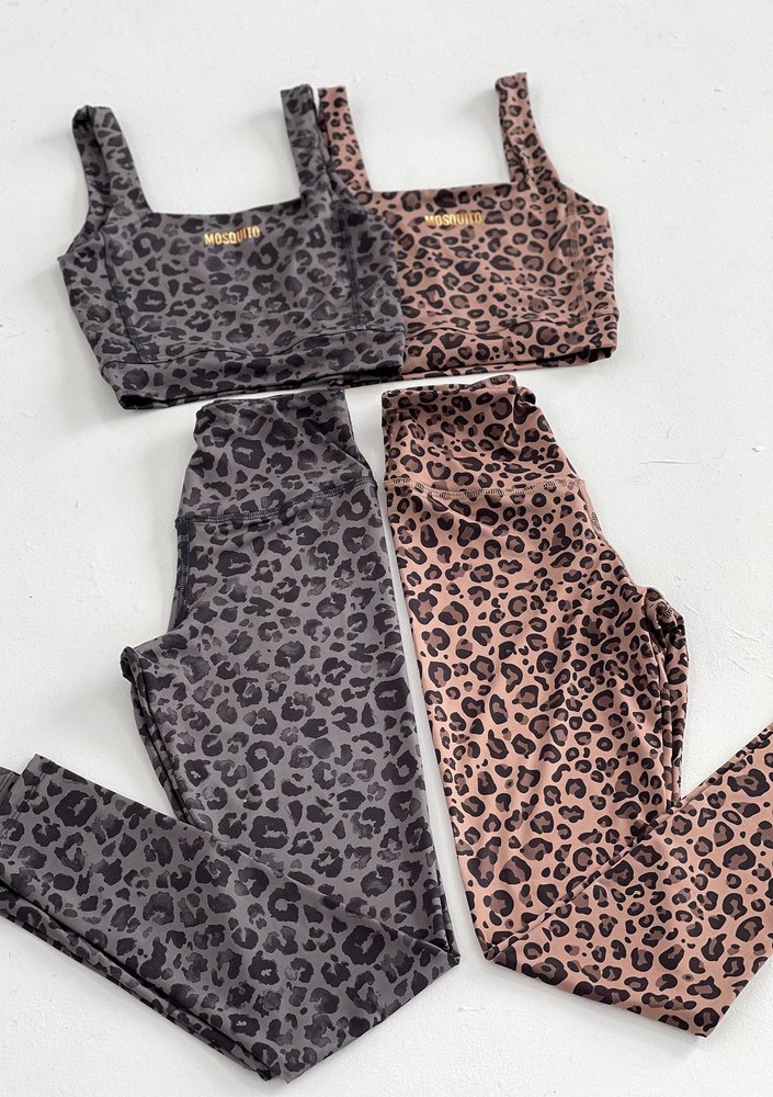 Classic - Grey leopard printed top