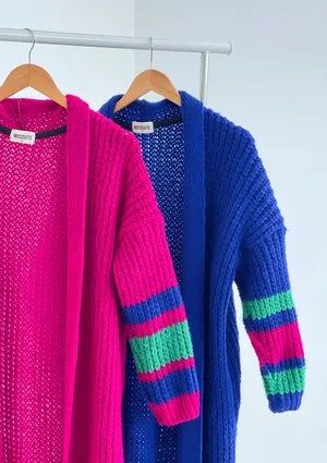 Vind - Long cobalt blue cardigan in stripes