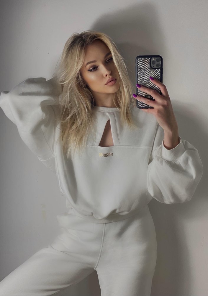 Delsy - creamy sweatshirt with a cutout