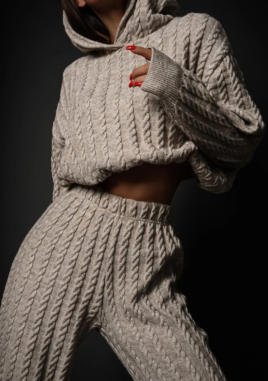 Espen - Beige knitted hoodie