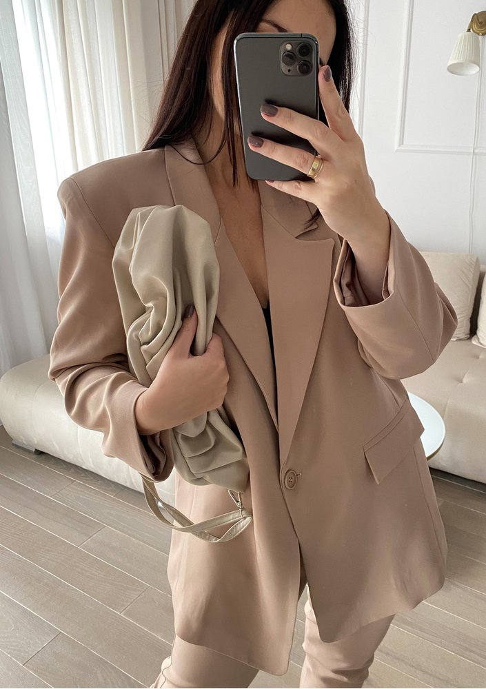Gia - Nude blazer