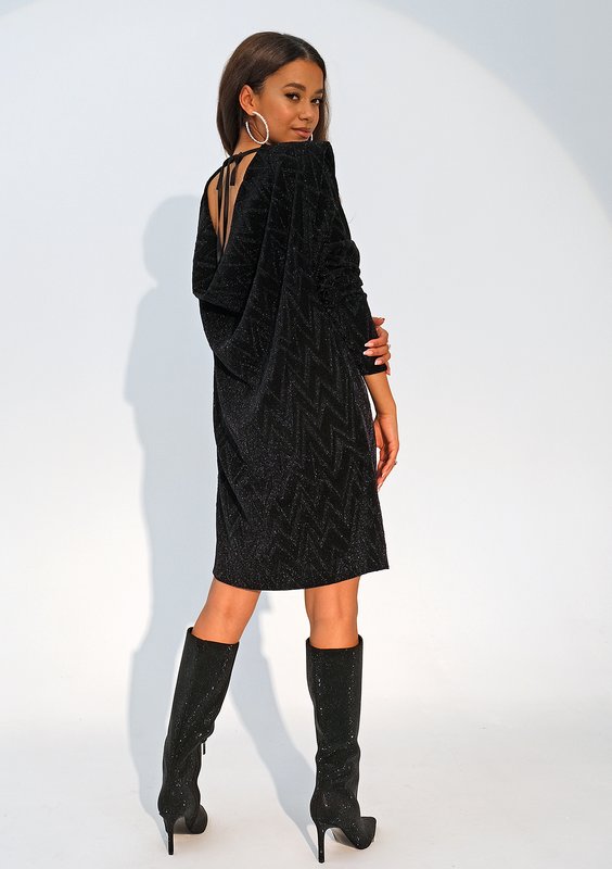 Robyn - Black mini dress with shoulder pads