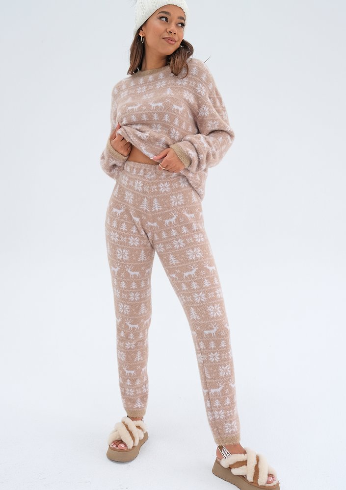 Snowee - Beige knitted sweatshirt