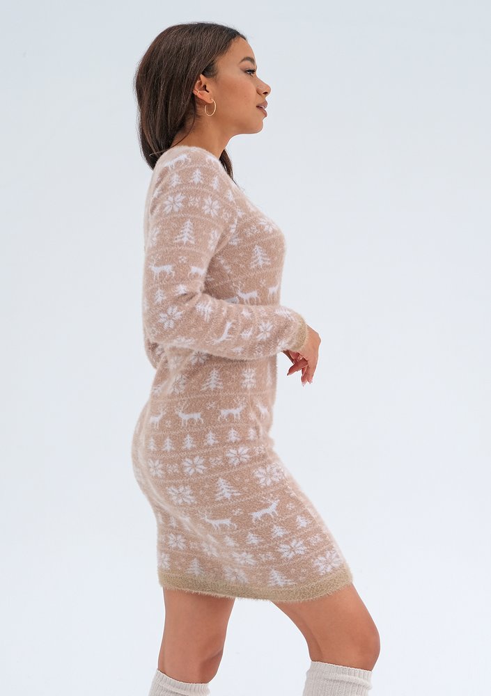 Lugna - Beige knitted dress