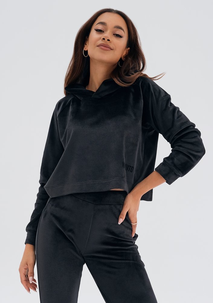 Mui - Black velvet hoodie