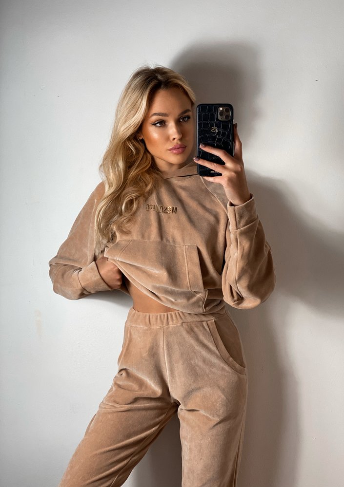 Welurowa bluza z kapturem beżowa ILM