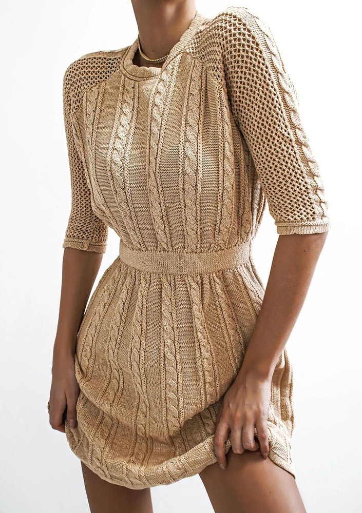 Dafne - Beige knitted mini dress