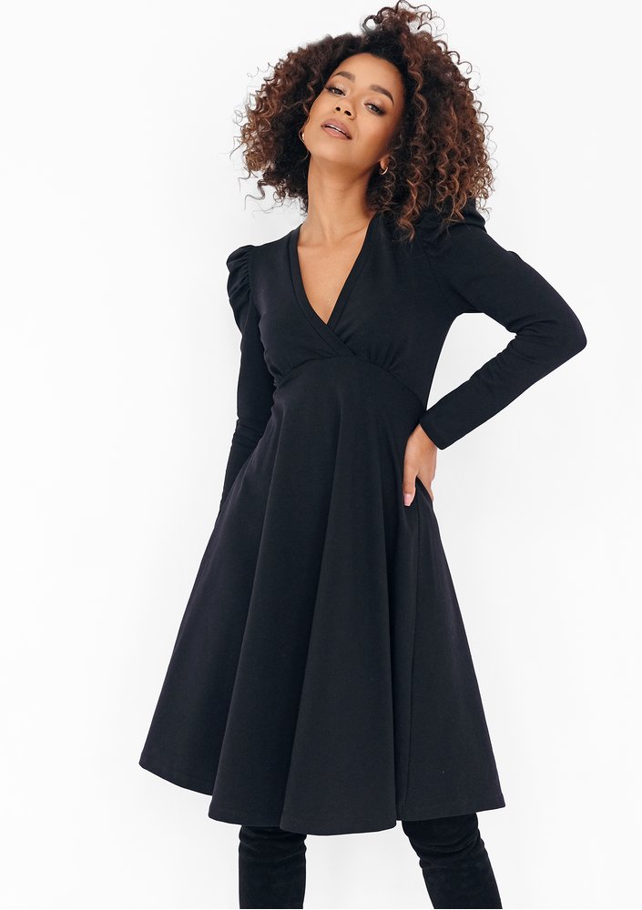 Jenna - Black flared dress