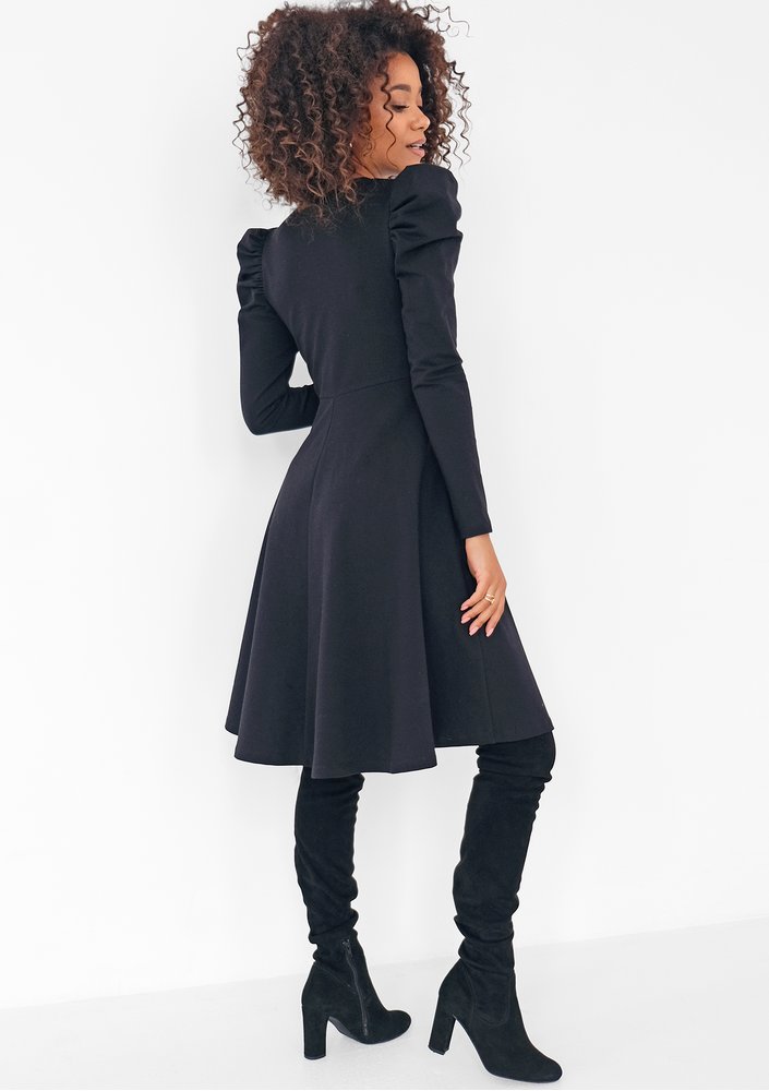 Jenna - Black flared dress