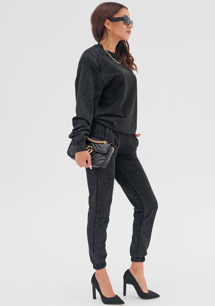 Tiffi - Black vintage wash sweatpants