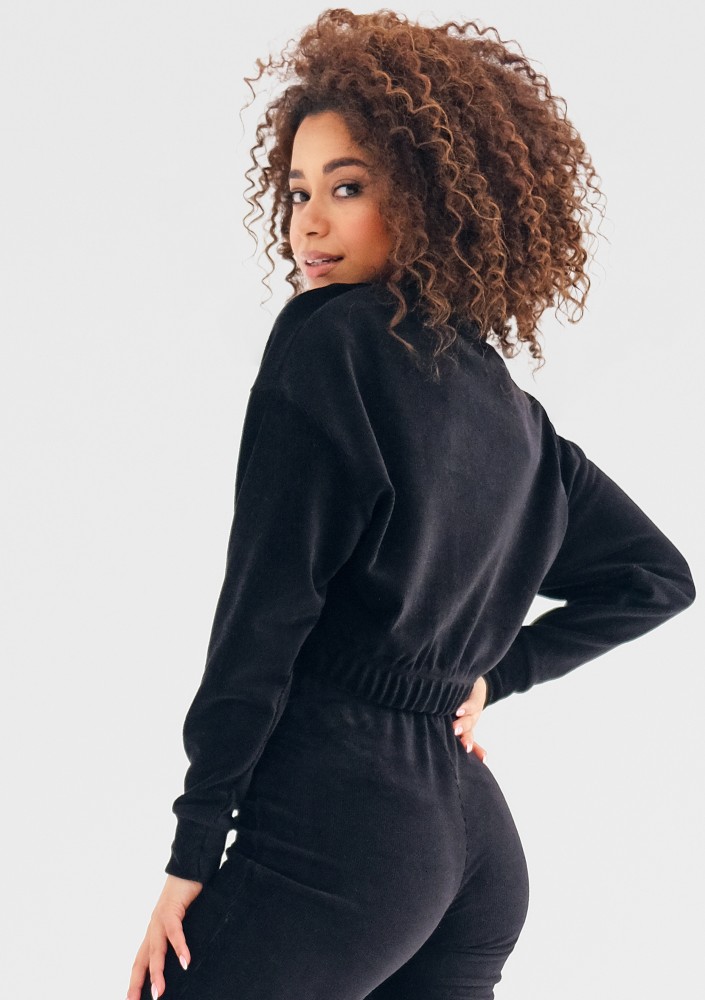 Umiko - Black velvet sweatshirt