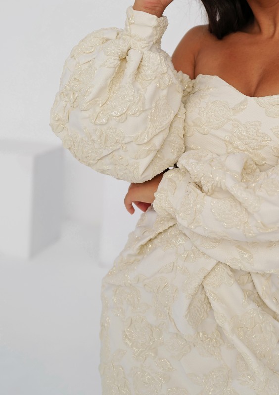 Sonia - Off shoulders ecru jacquard mini dress