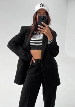 Sayo - Black and white top with a logo stripe