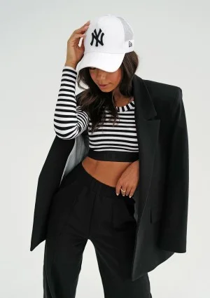 Sayo - Black and white top with a logo stripe
