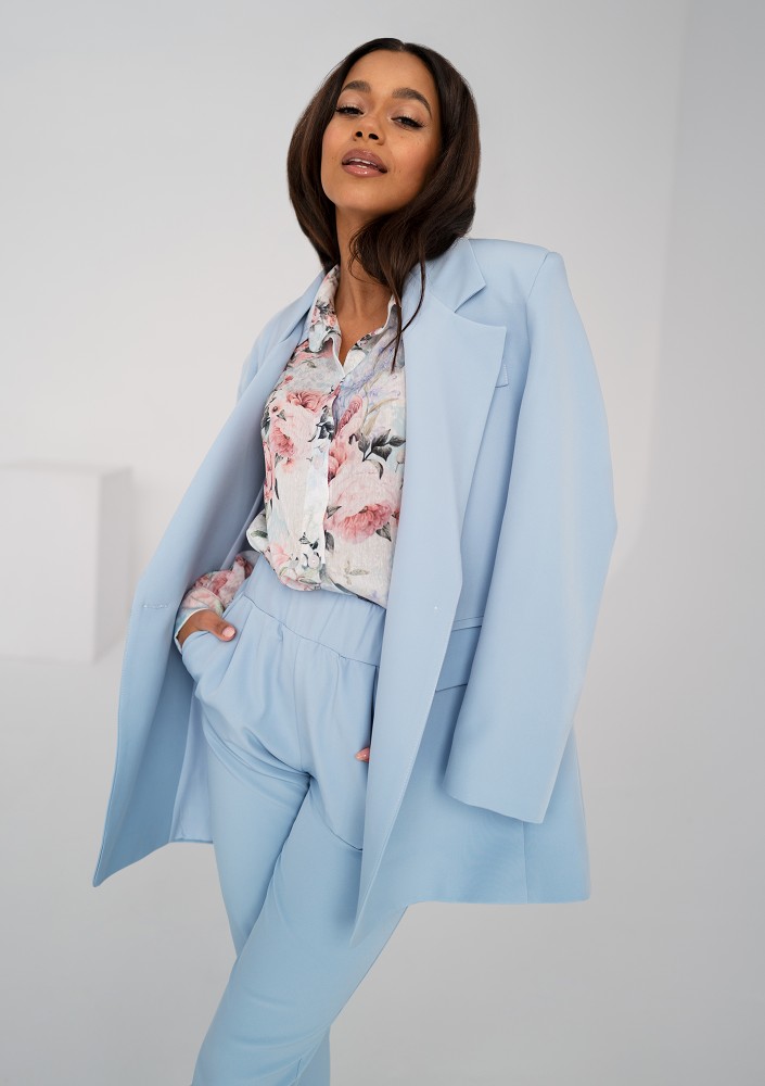 Gia - Light blue blazer