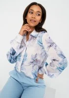Dayla - Ecru shirt with a blue flowers print