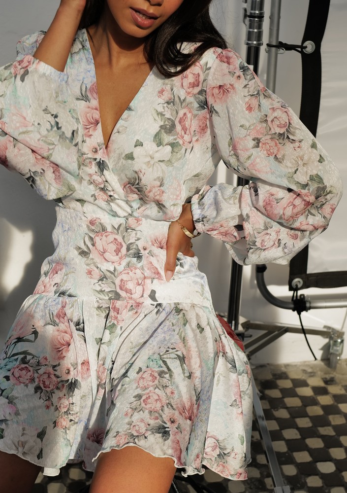 Tilli - Light blue floral printed mini dress