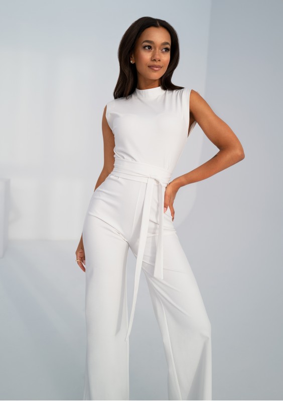 Linde - White chic jumpsuit