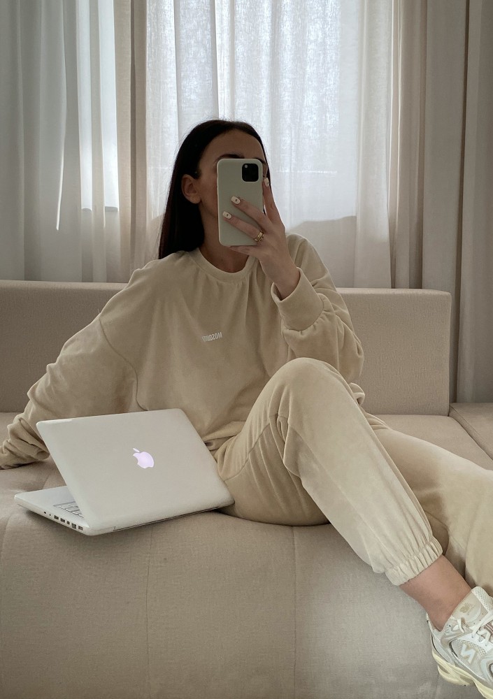 Pure - Light Sand beige velvet sweatshirt