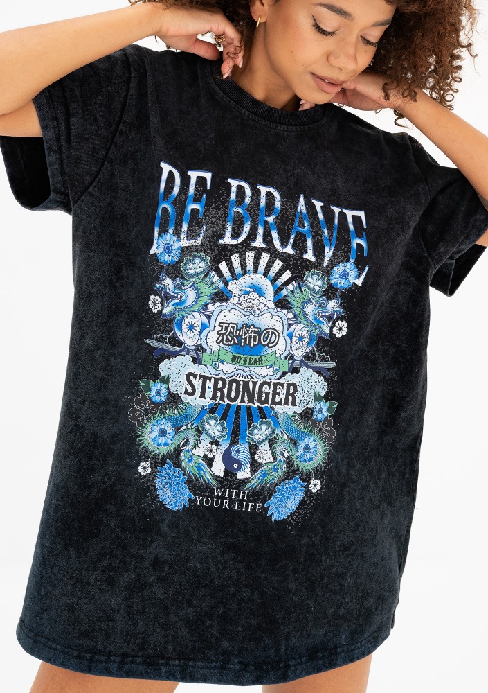 Rave - Black oversize T-shirt "Be Brave"