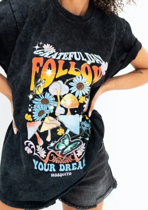 Rave - Black oversize T-shirt "Follow Your Dream"