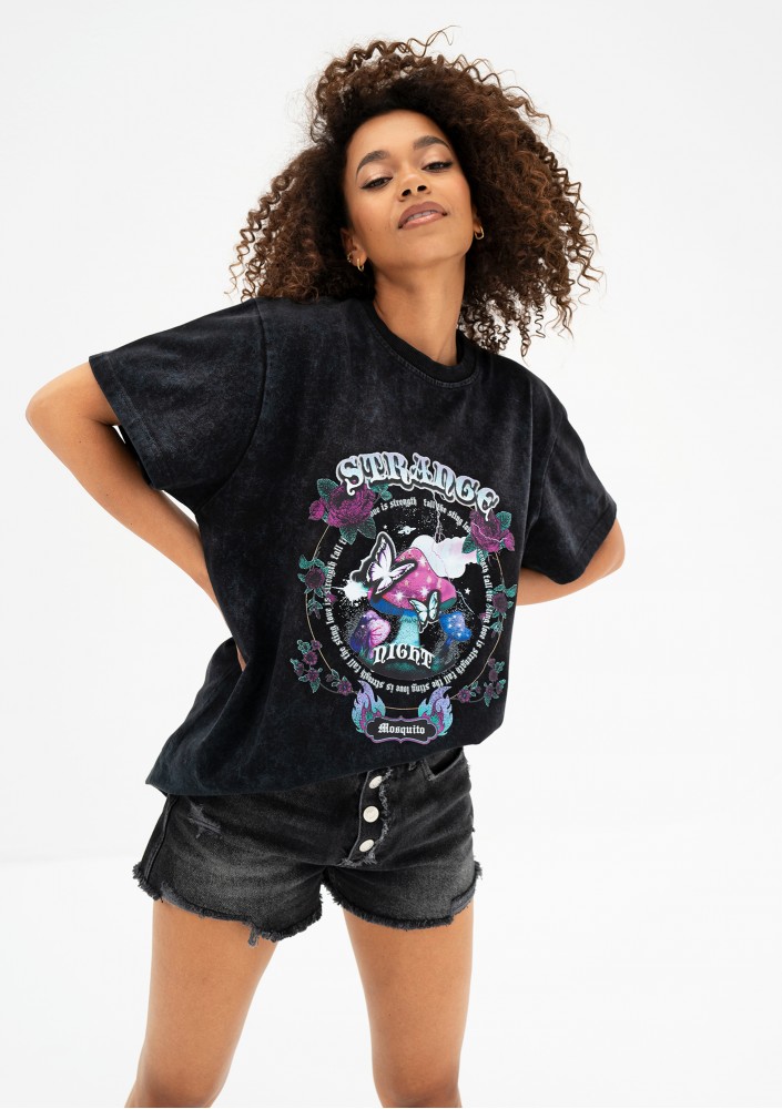 Rave - Black oversize T-shirt "Strange Night"