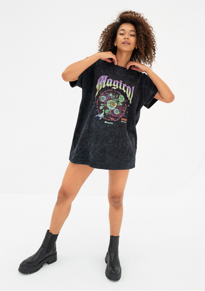 Rave - Black oversize T-shirt "Magical"