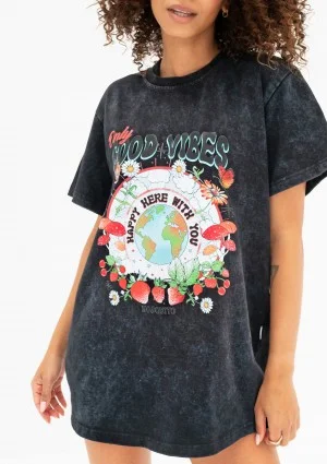 Rave - Black oversize T-shirt "Only Good Vibes"