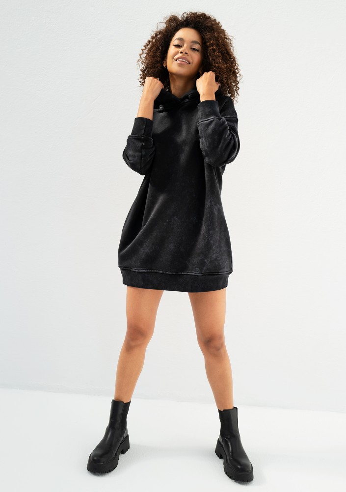 Viper - Black vintage wash hoodie "Dreamland"