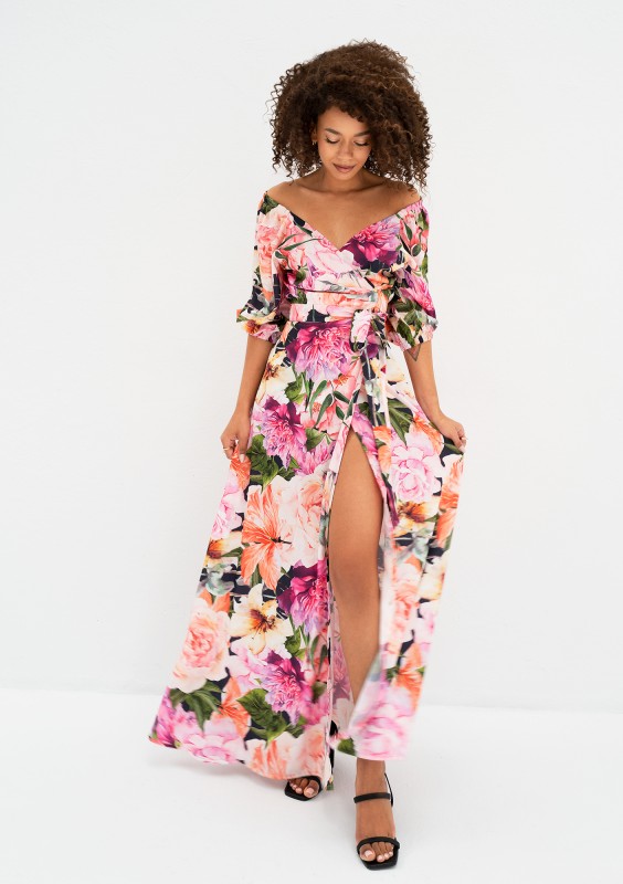 Serina - Kopertowa sukienka maxi w różowe kwiaty