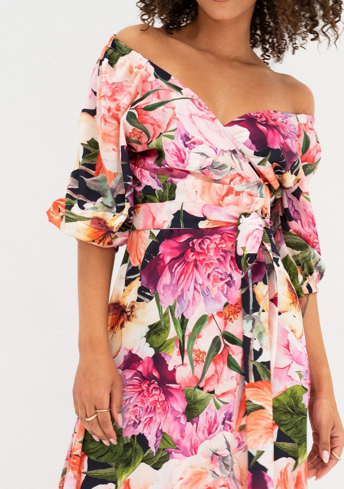 Serina - Pink floral maxi dress