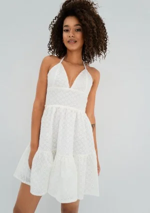 Krissy - Ażurowa sukienka mini na ramiączkach Biała