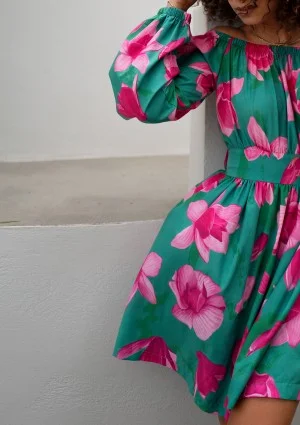 Nancy - Sukienka w różowe kwiaty Zielona