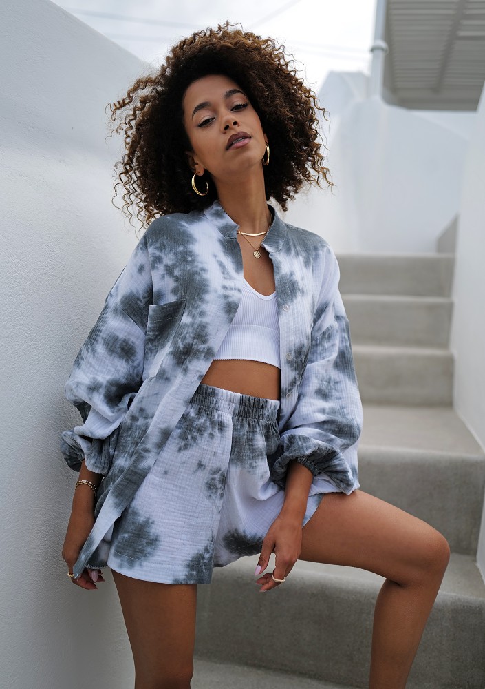 Palma - Letnie szorty z muślinu tie dye Szare