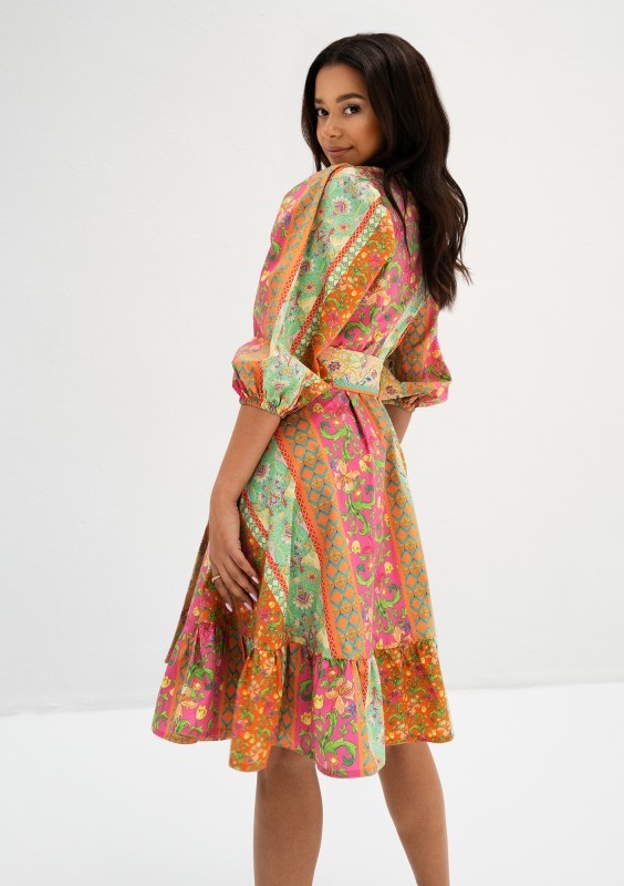 Birdie - Koszulowa sukienka w kwiatki boho Pink