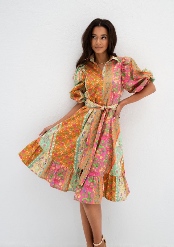 Birdie - Koszulowa sukienka w kwiatki boho Pink