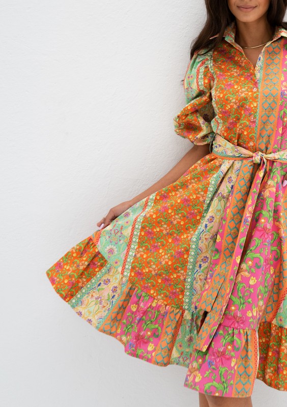 Birdie - Koszulowa sukienka w kwiatki boho Pink