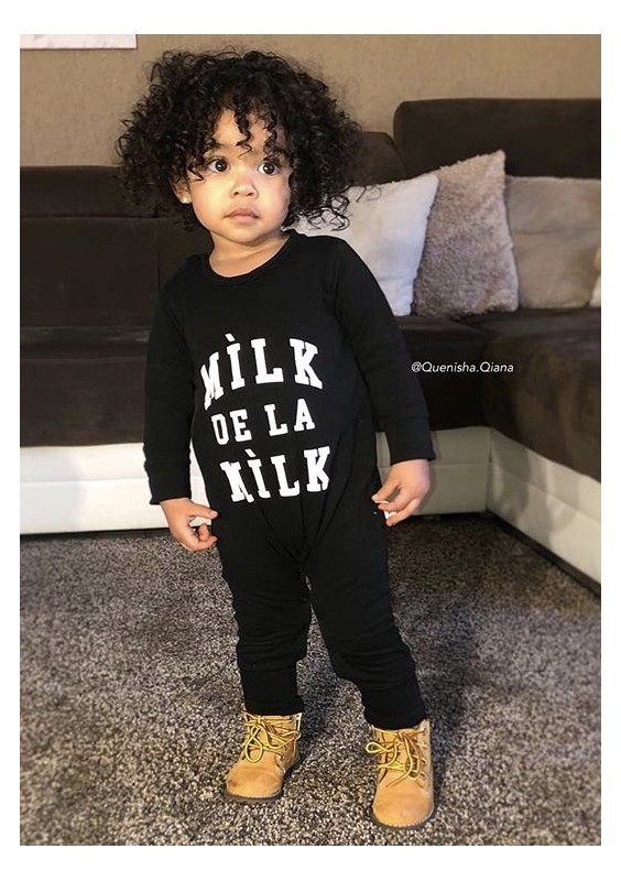 Black long sleeved romper "milk de la milk"