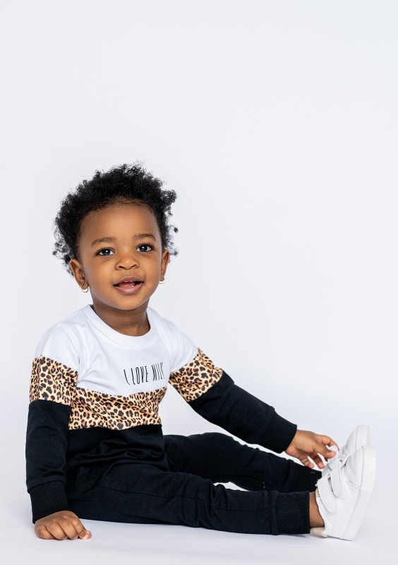 Romper with a leopard printed block