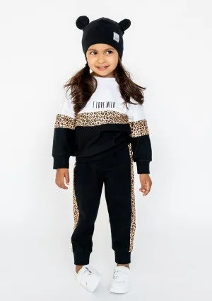 Kids trousers with leopard printed block