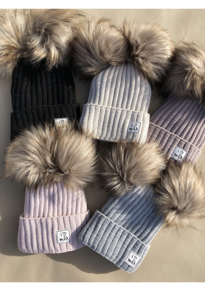 Kids grey winter beanie with pompoms