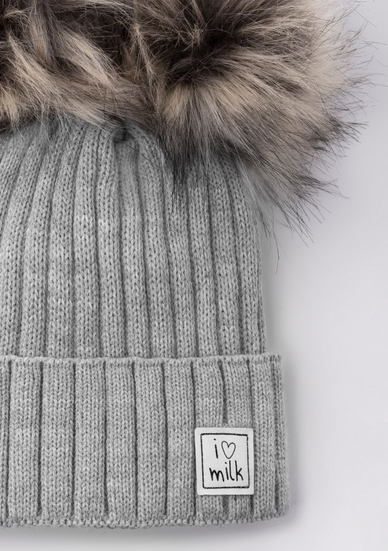 Kids grey winter beanie with pompoms
